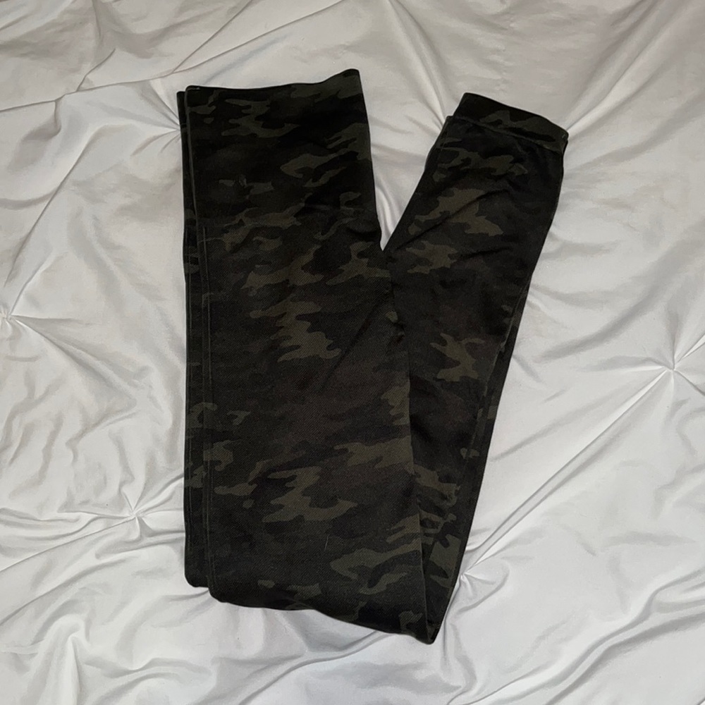SPANX Camo Compression Leggings